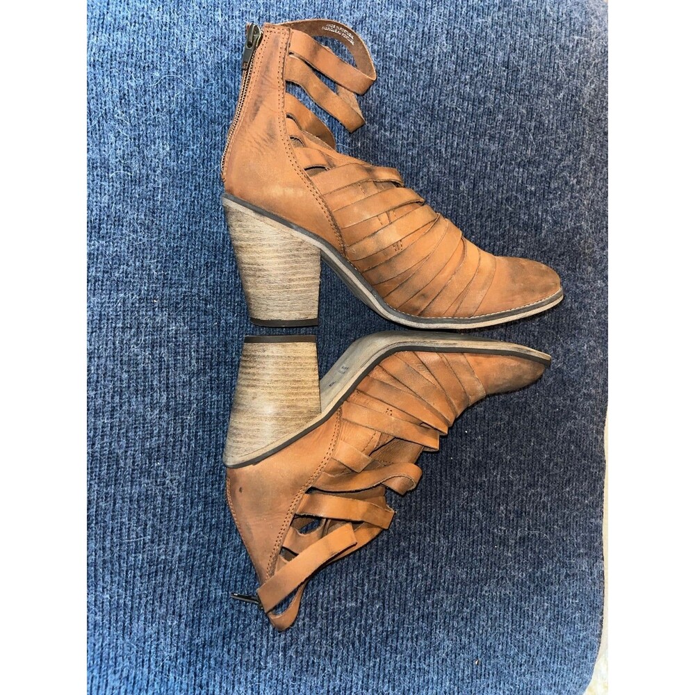 Free People Strappy Booties Size 41/11
*They run small